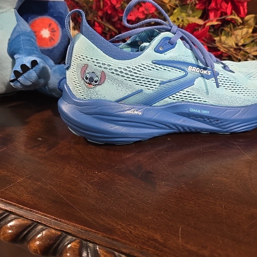 Brooks Stitch Women’s Athletic Shoes 8.5 - Picture 3 of 6